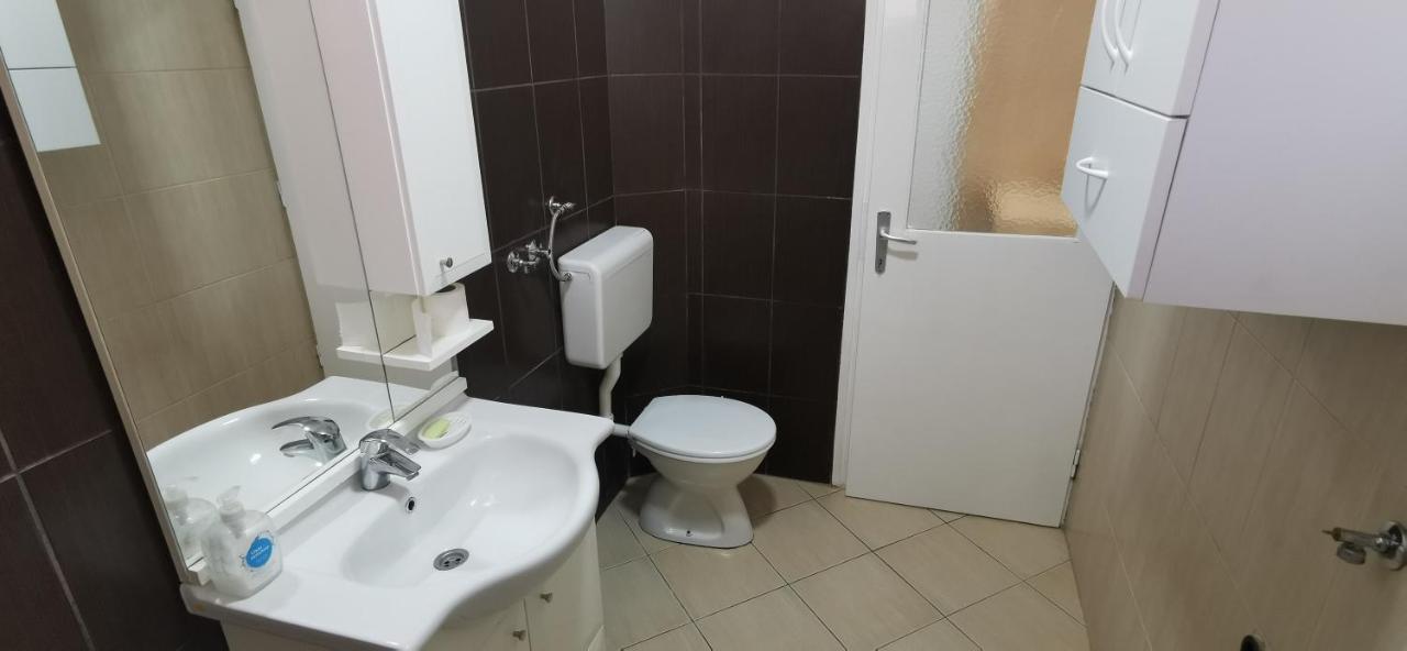 Stan Na Dan Predah Apartamento Užice Exterior foto