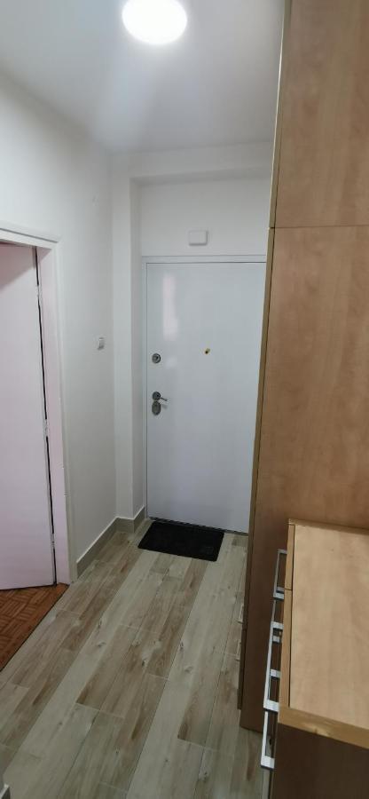 Stan Na Dan Predah Apartamento Užice Exterior foto